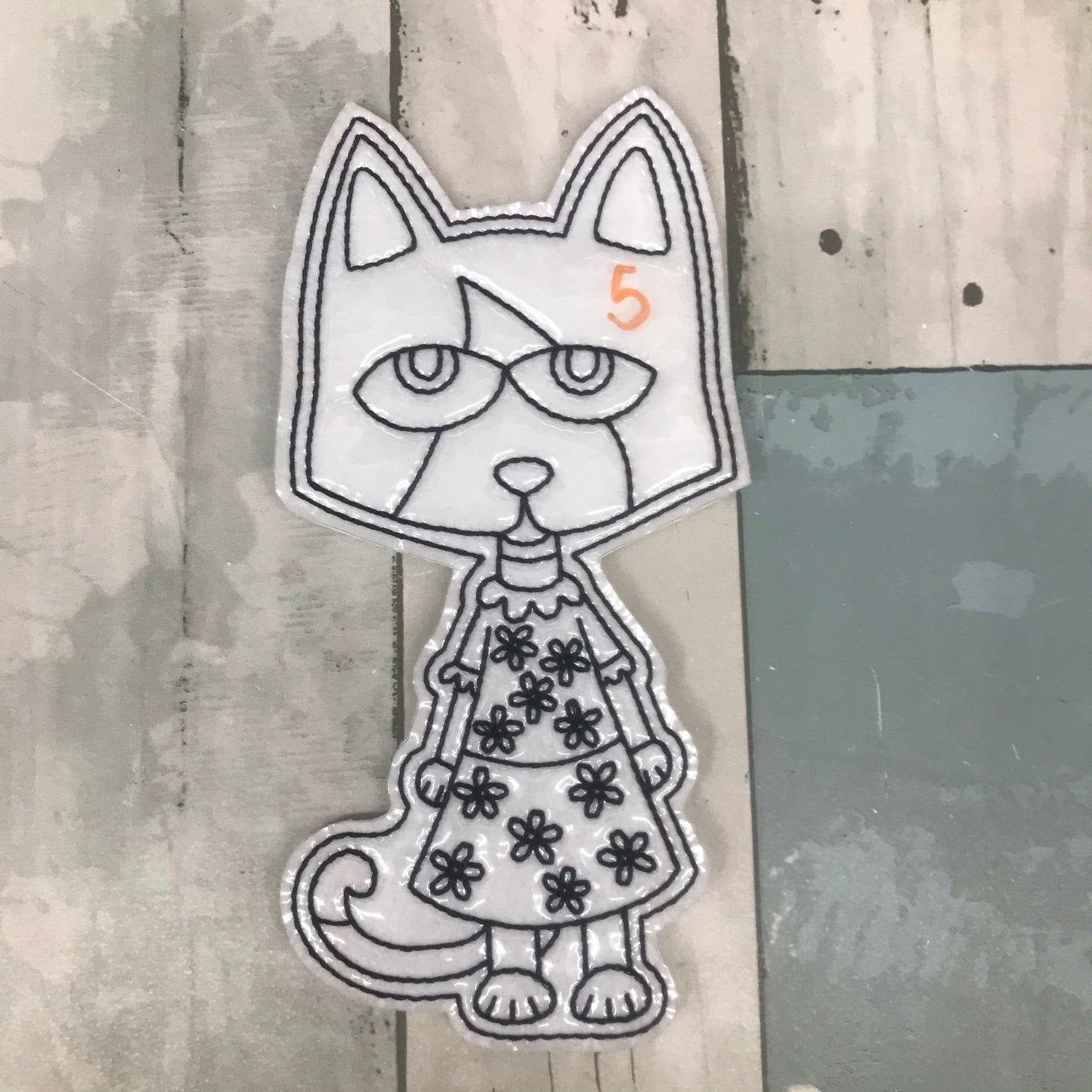 Cool Cat & Friends Colouring Dolls