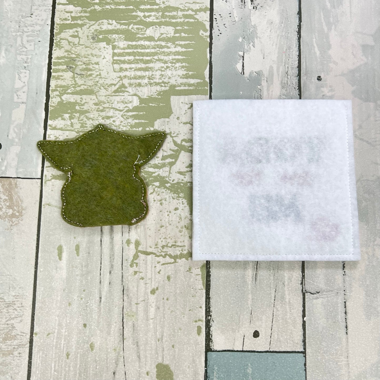 One For Me Felt Finger Puppet with Pouch