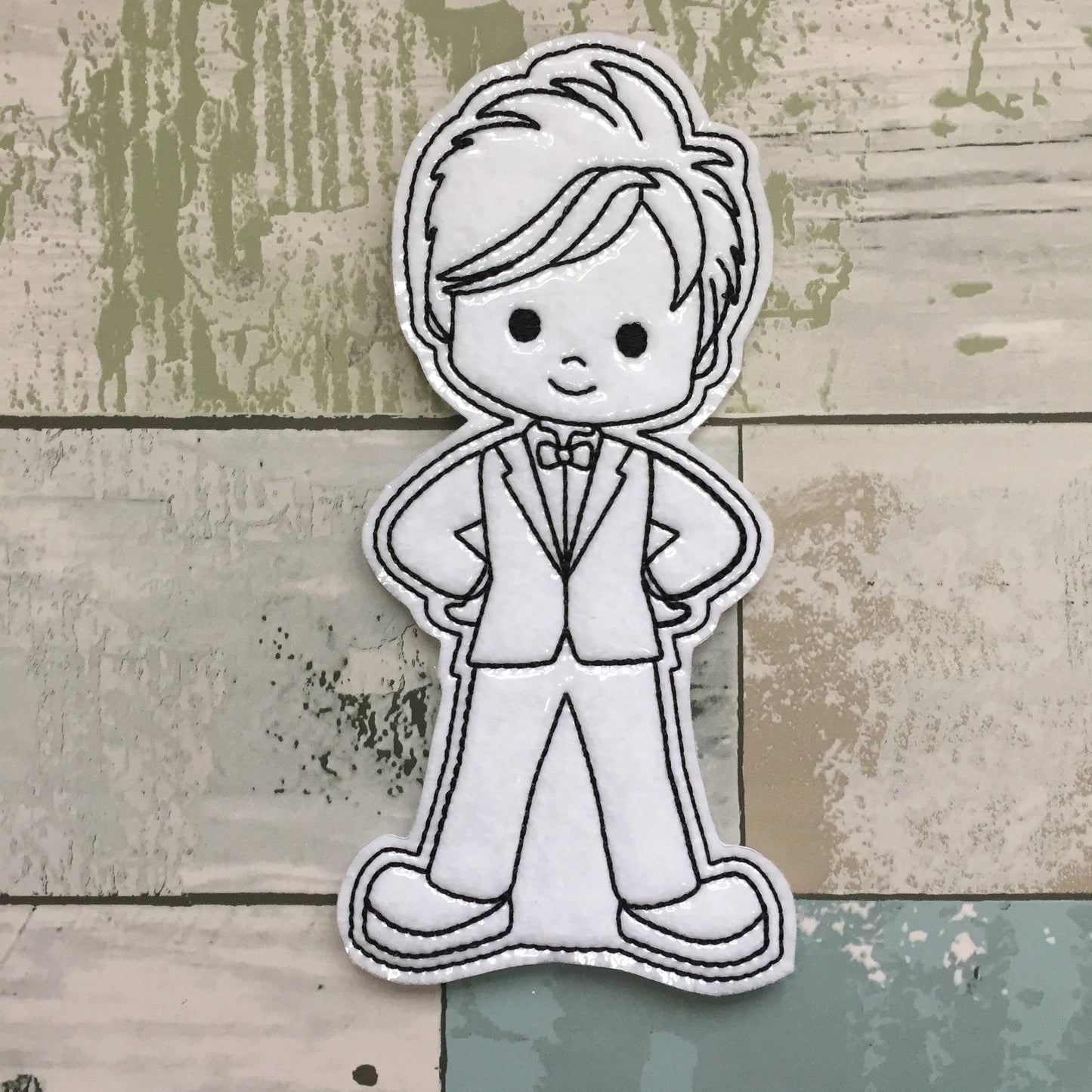 Bride & Groom Colouring Dolls