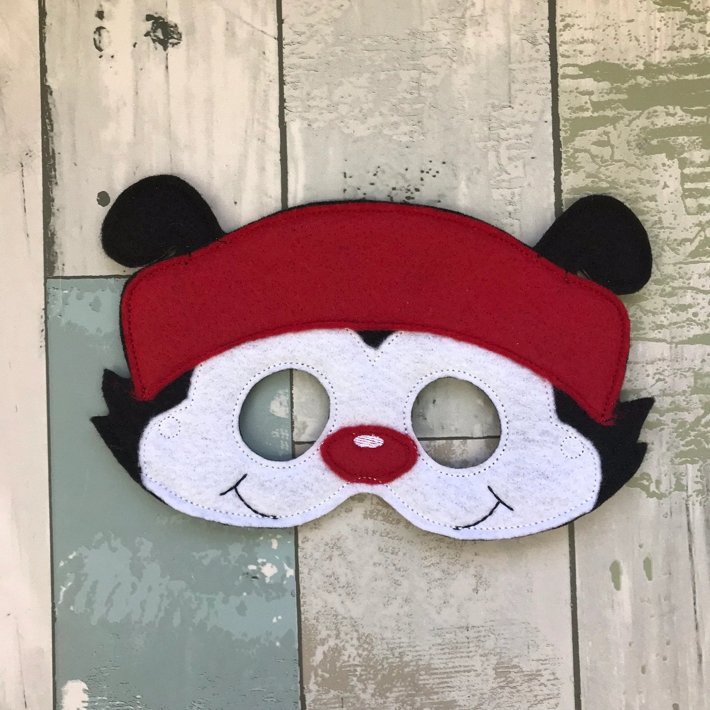Cartoonus Characterus Felt Play Masks