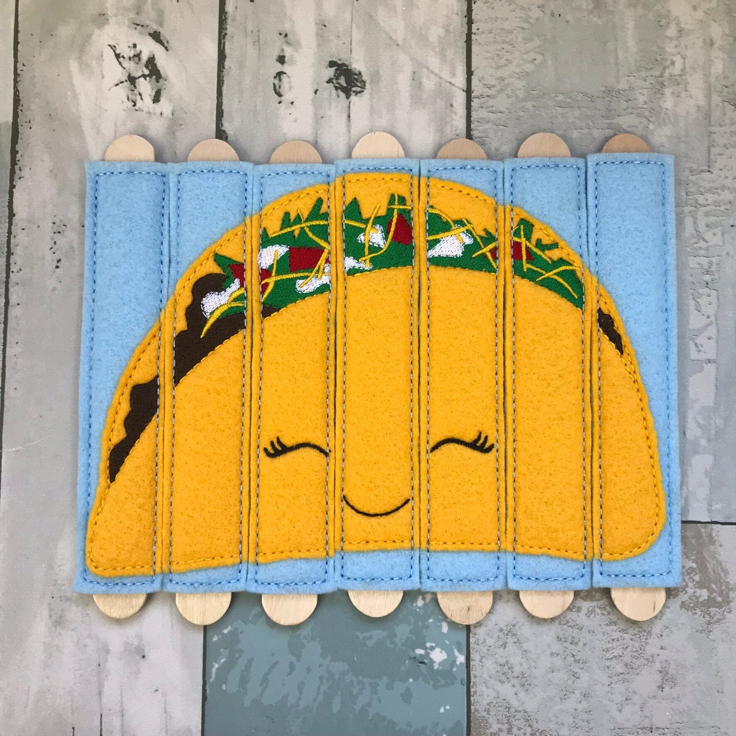 Taco Felt Stick Puzzle