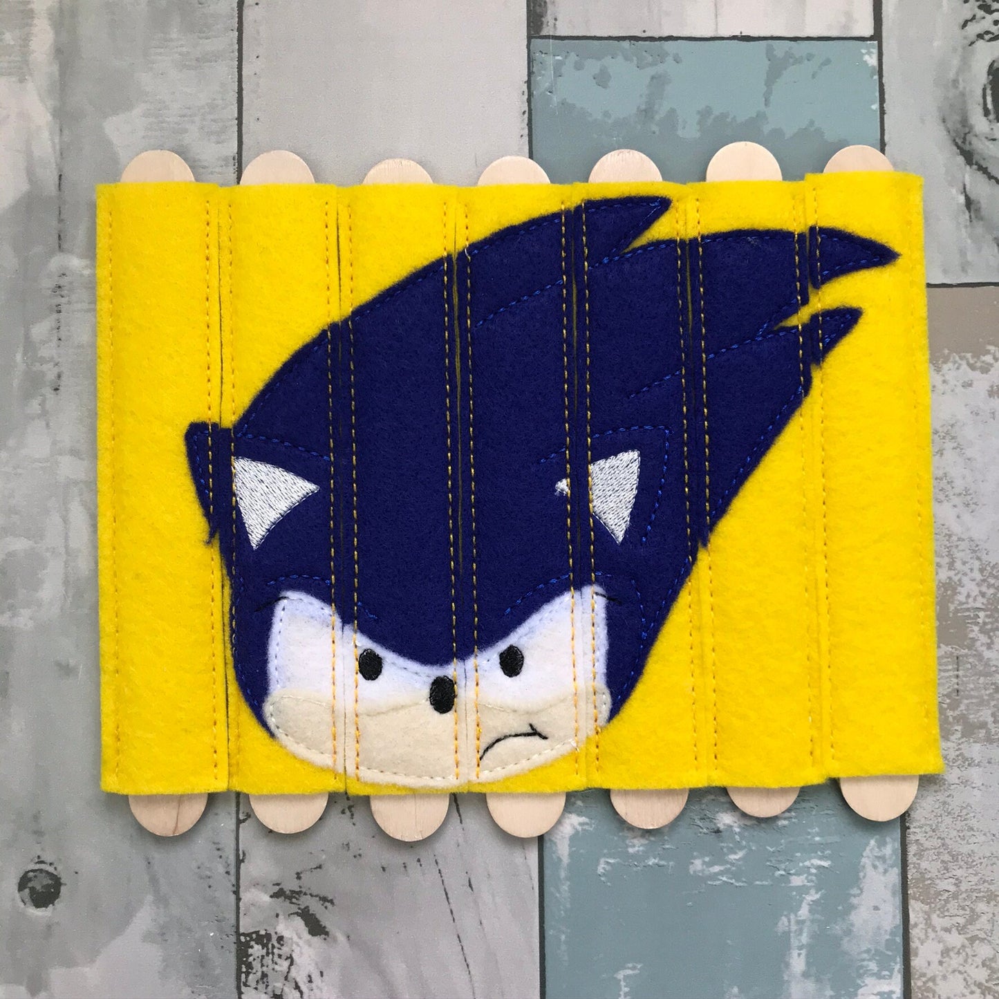 Loyal Speedster Felt Stick Puzzle