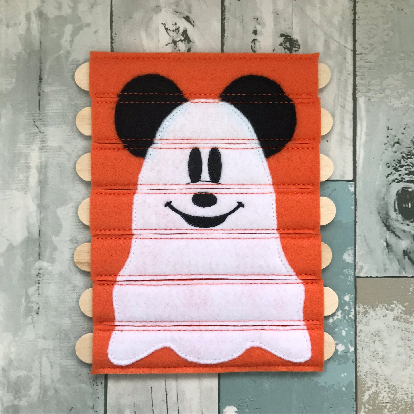 Ghost Felt Stick Puzzle