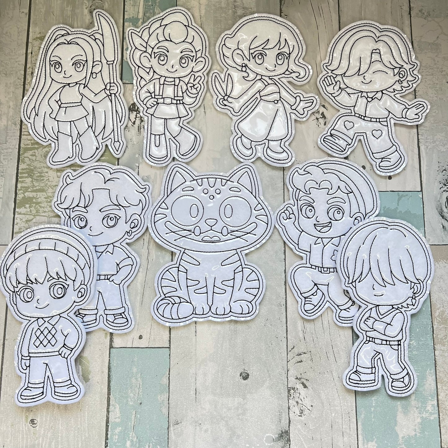 TV Show Colouring Dolls