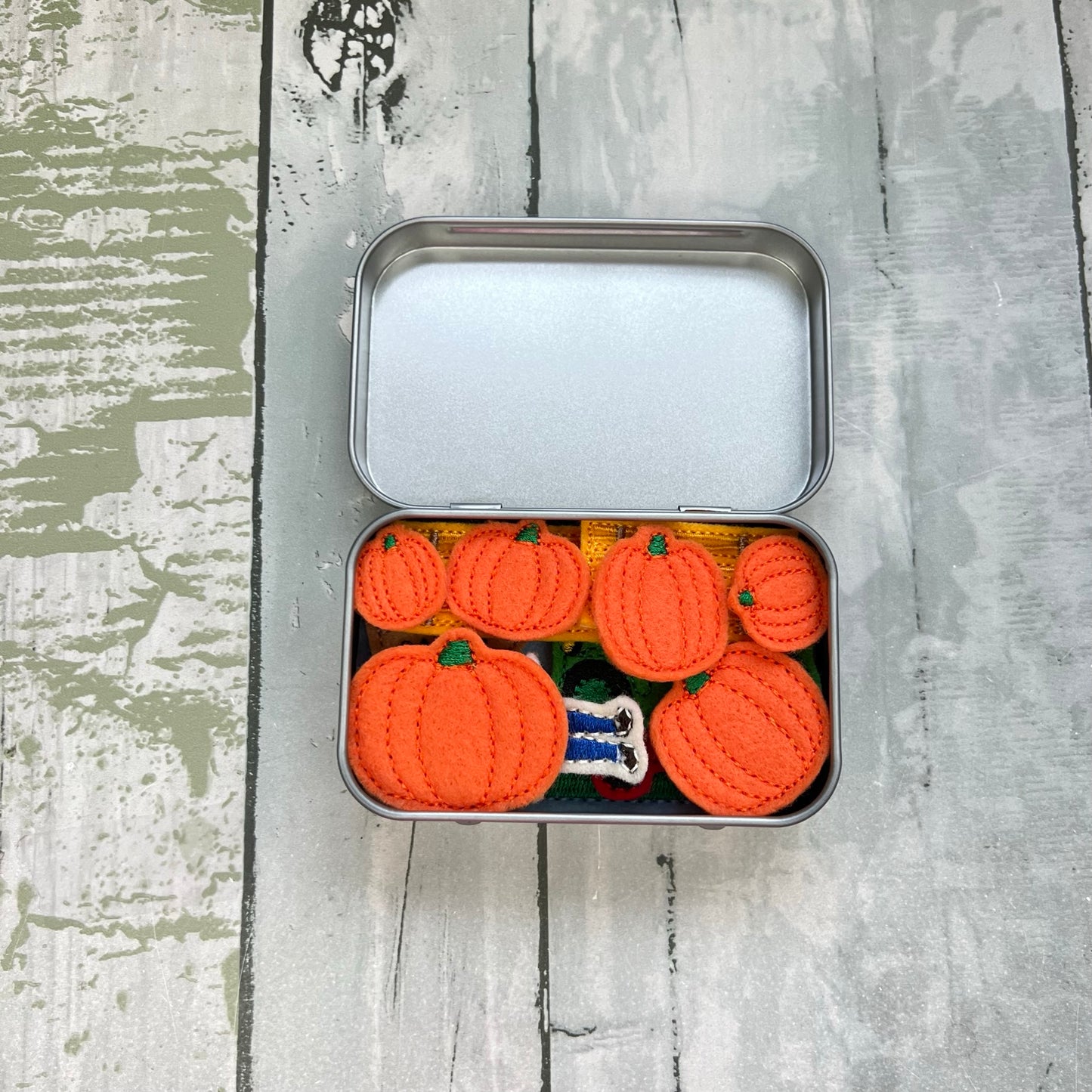 Pumpkin Farmer Felt Pocket Play Set With Tin