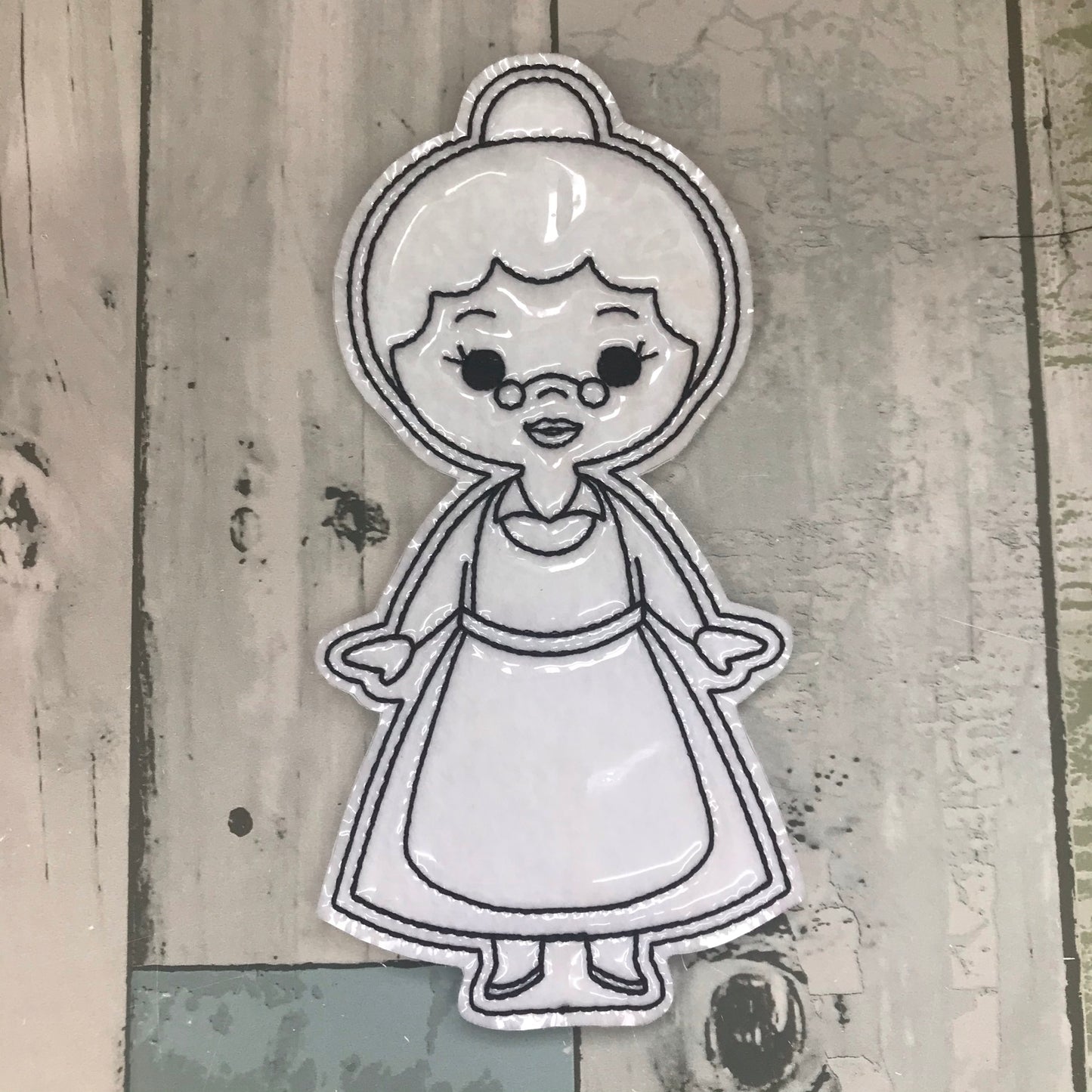 Going to Grandmas House Colouring Dolls