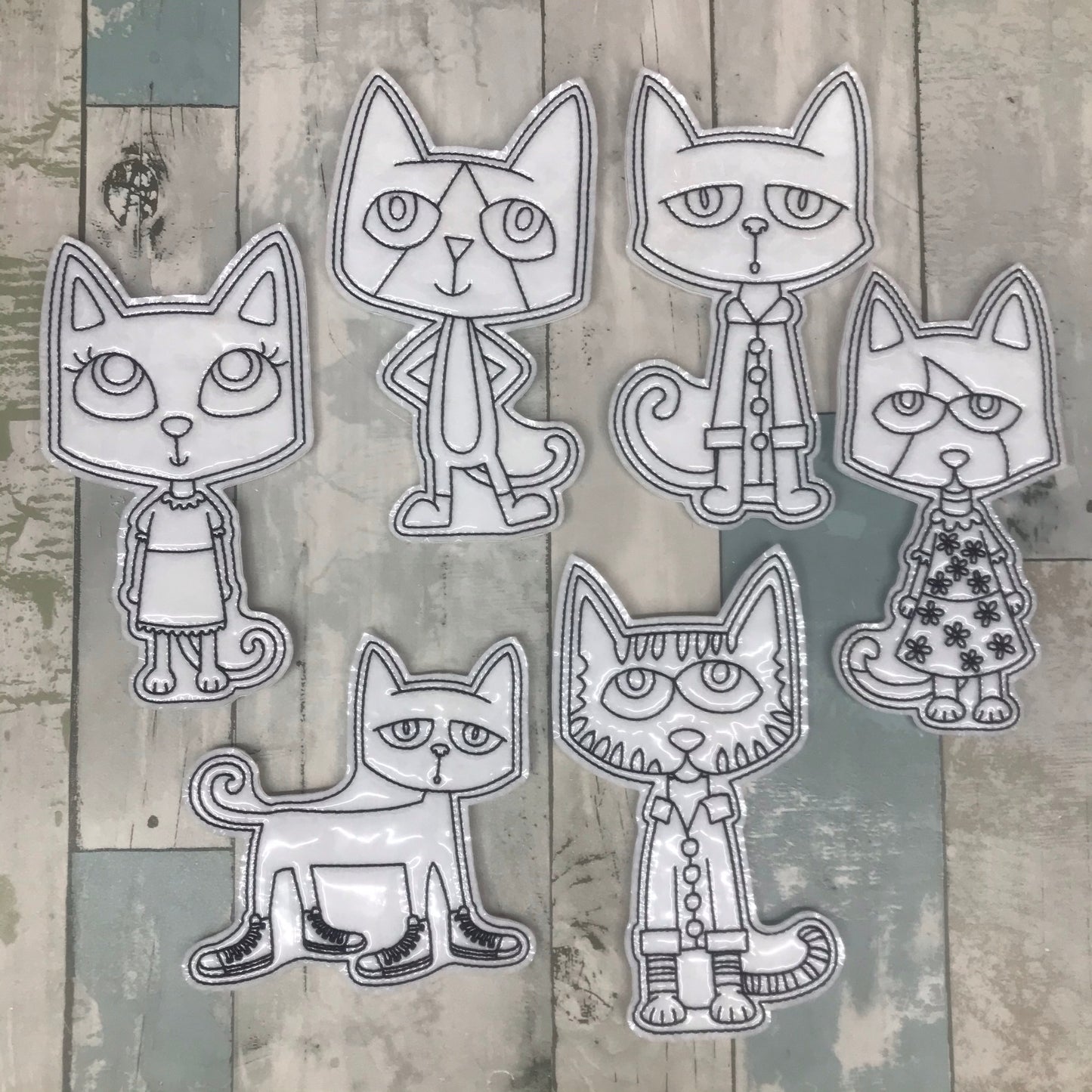 Cool Cat & Friends Colouring Dolls
