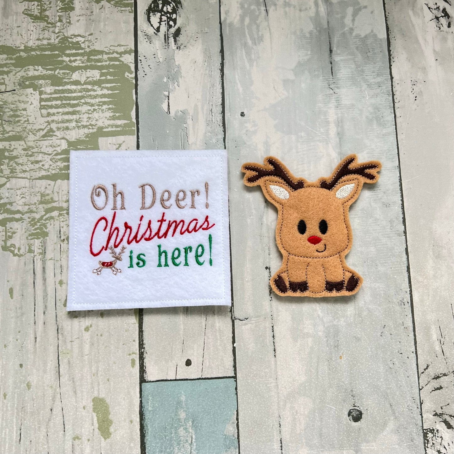 Reindeer Felt Finger Puppet with Pouch