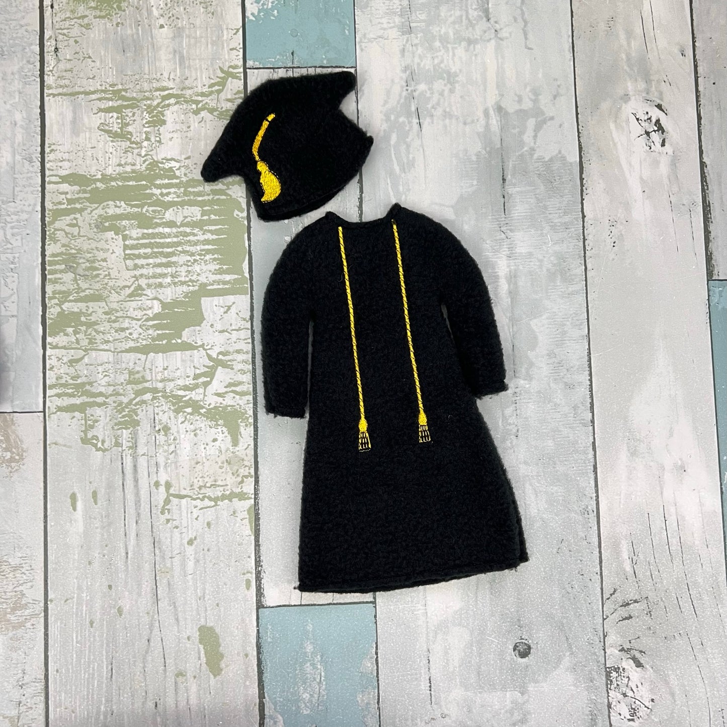Grad Robe Elf Sweater