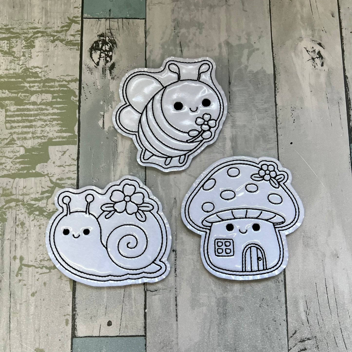 Spring Colouring Dolls,