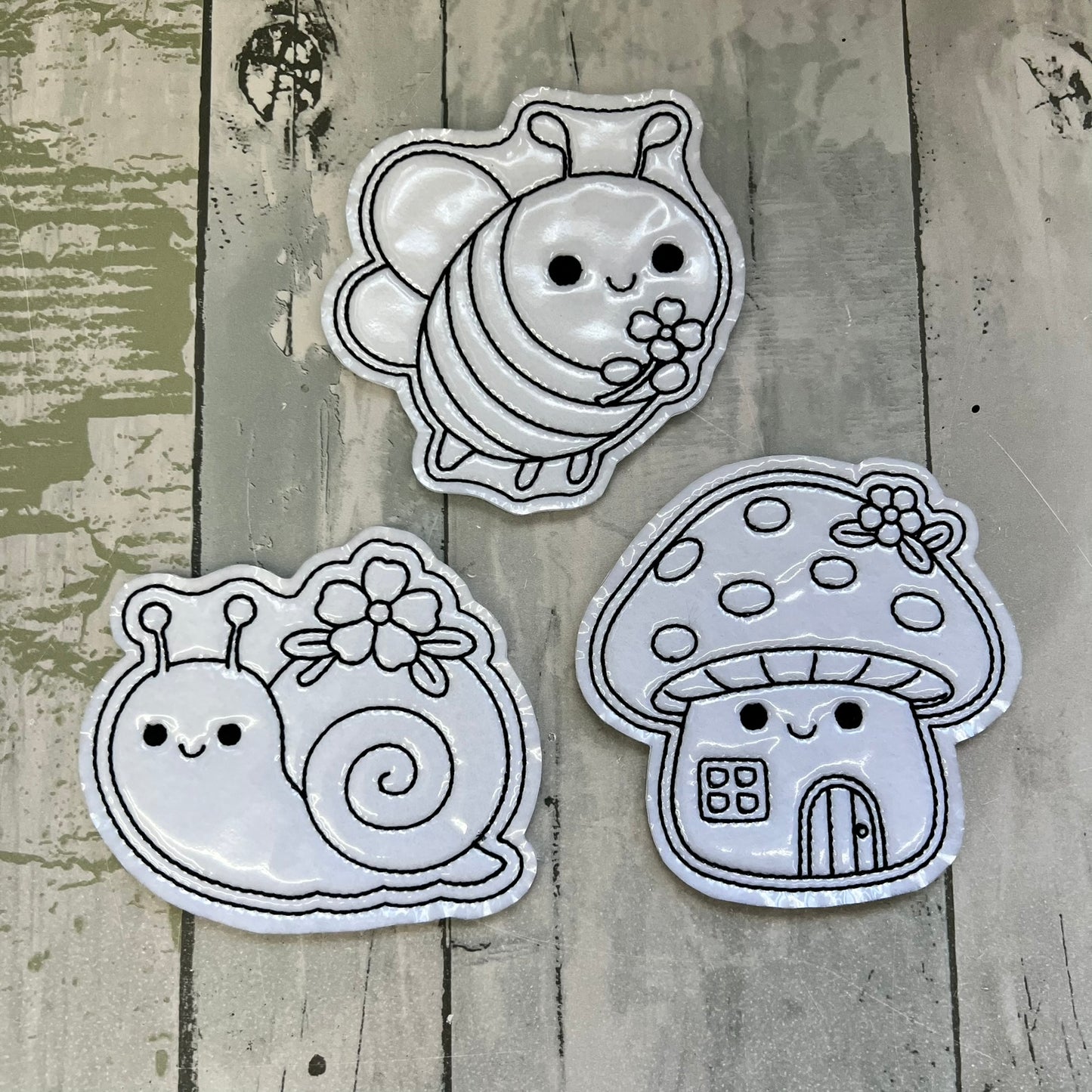 Spring Colouring Dolls,