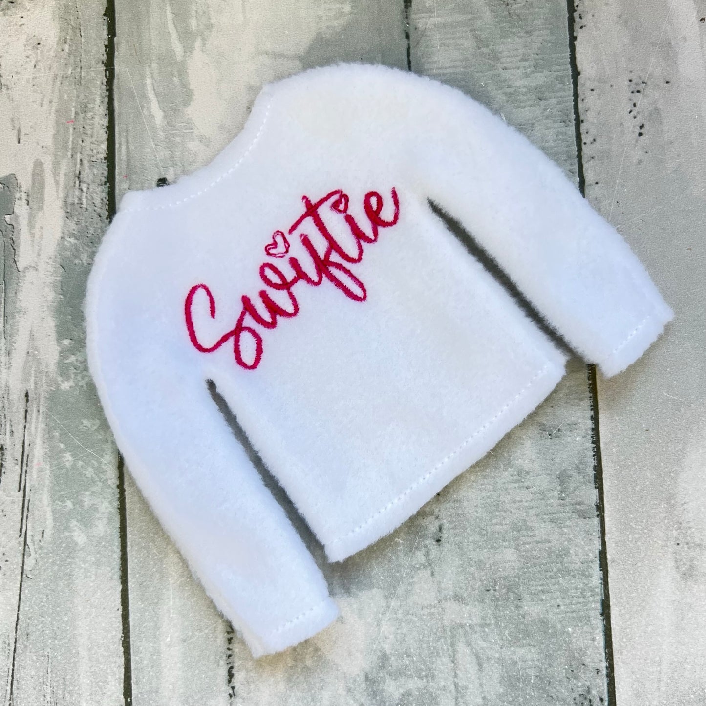 Show Fan Love Elf Sweater