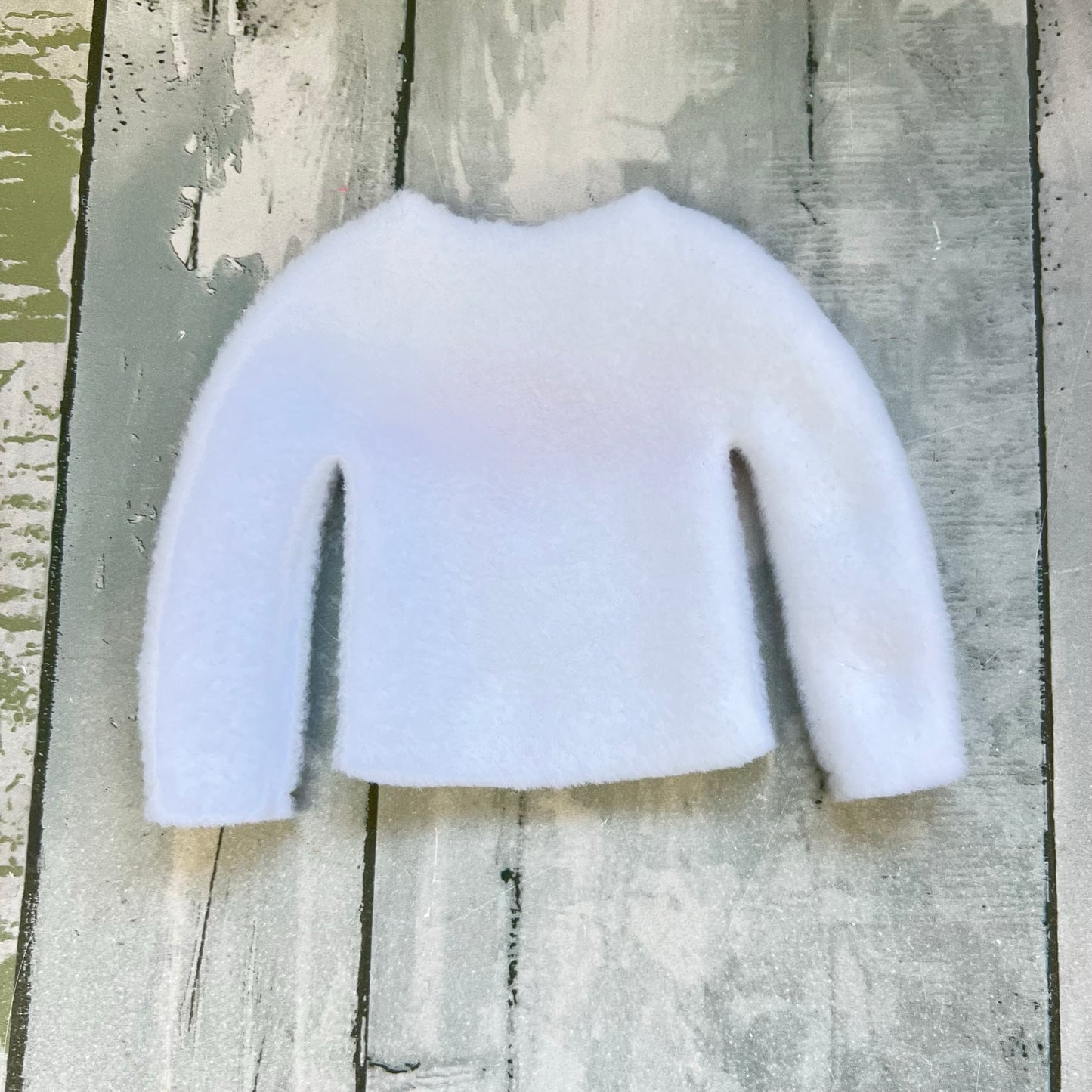 Show Fan Love Elf Sweater