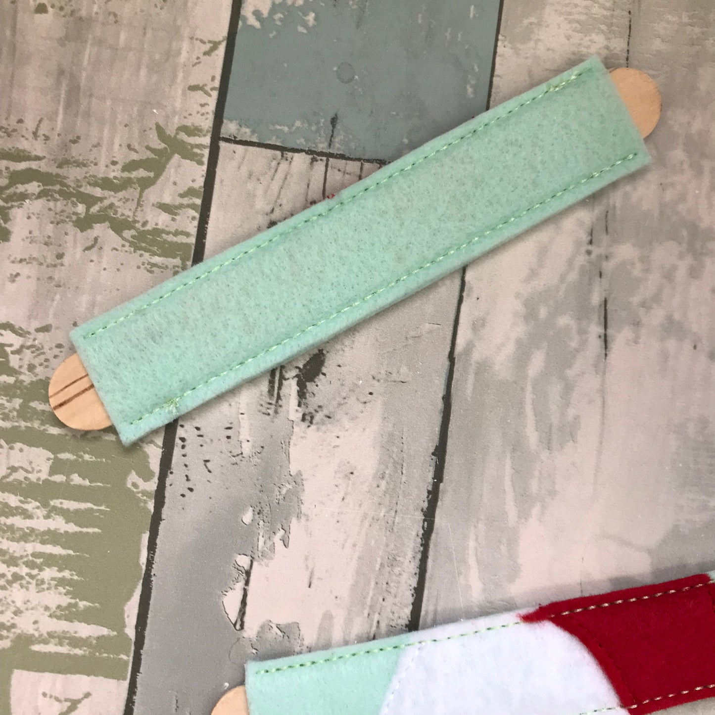 Chicken Stick Felt Puzzle