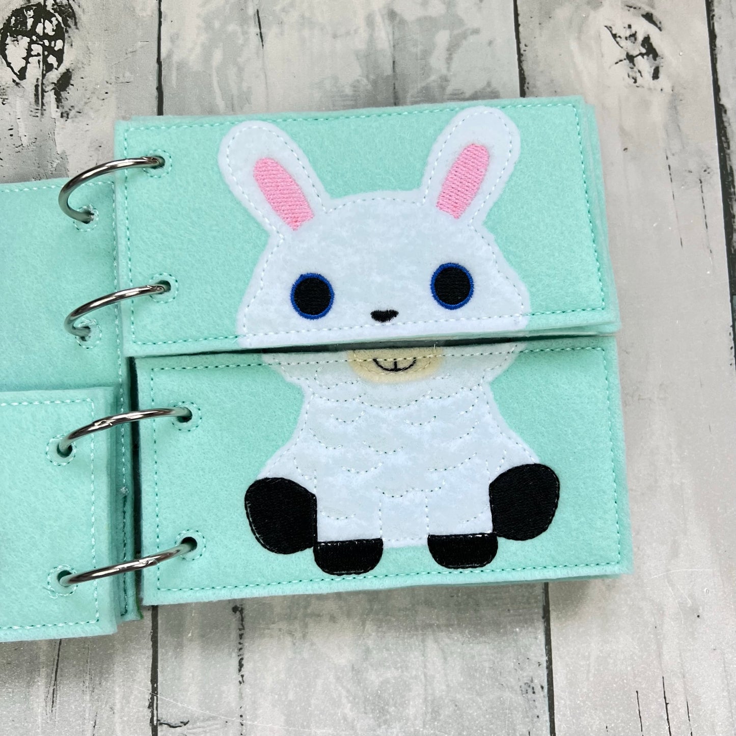 Farm Friends Flip Book • Felt Quiet Time Book