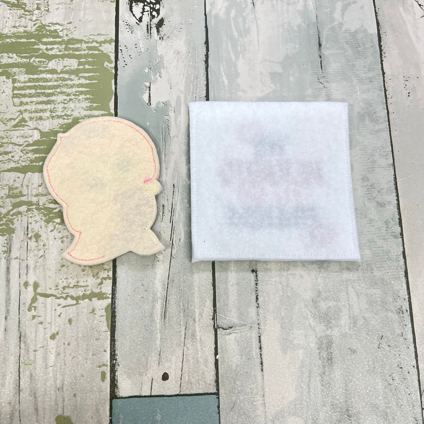 Mermaid Felt Finger Puppet with Pouch