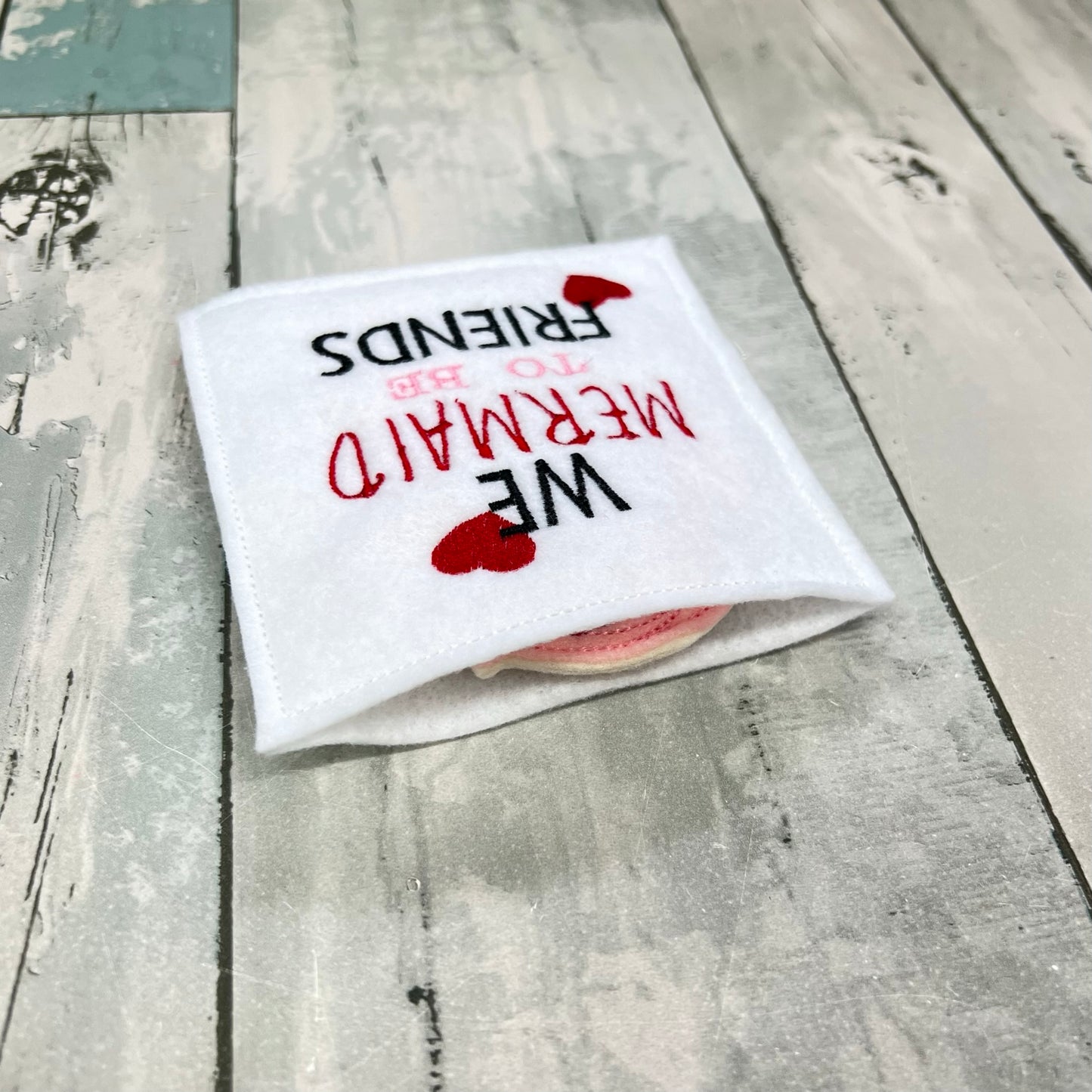 Mermaid Felt Finger Puppet with Pouch