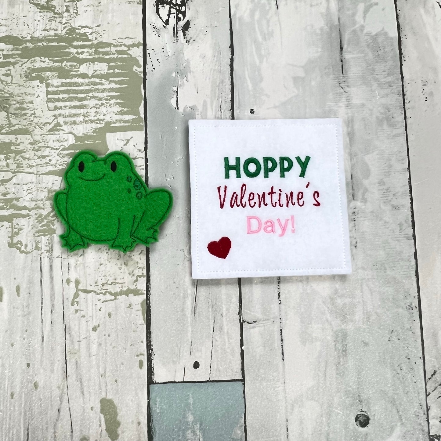 Frog Felt Finger Puppet with Pouch