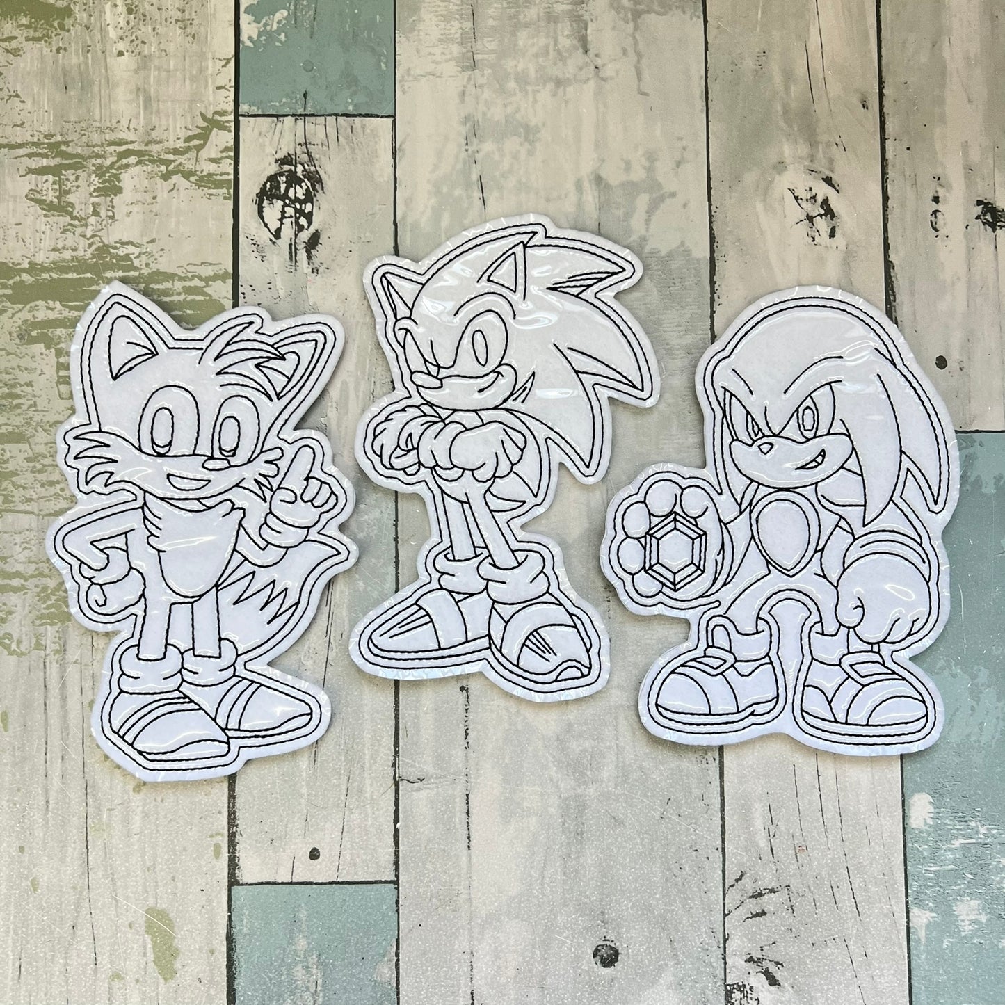 Lightning Fast & Friends Colouring Dolls