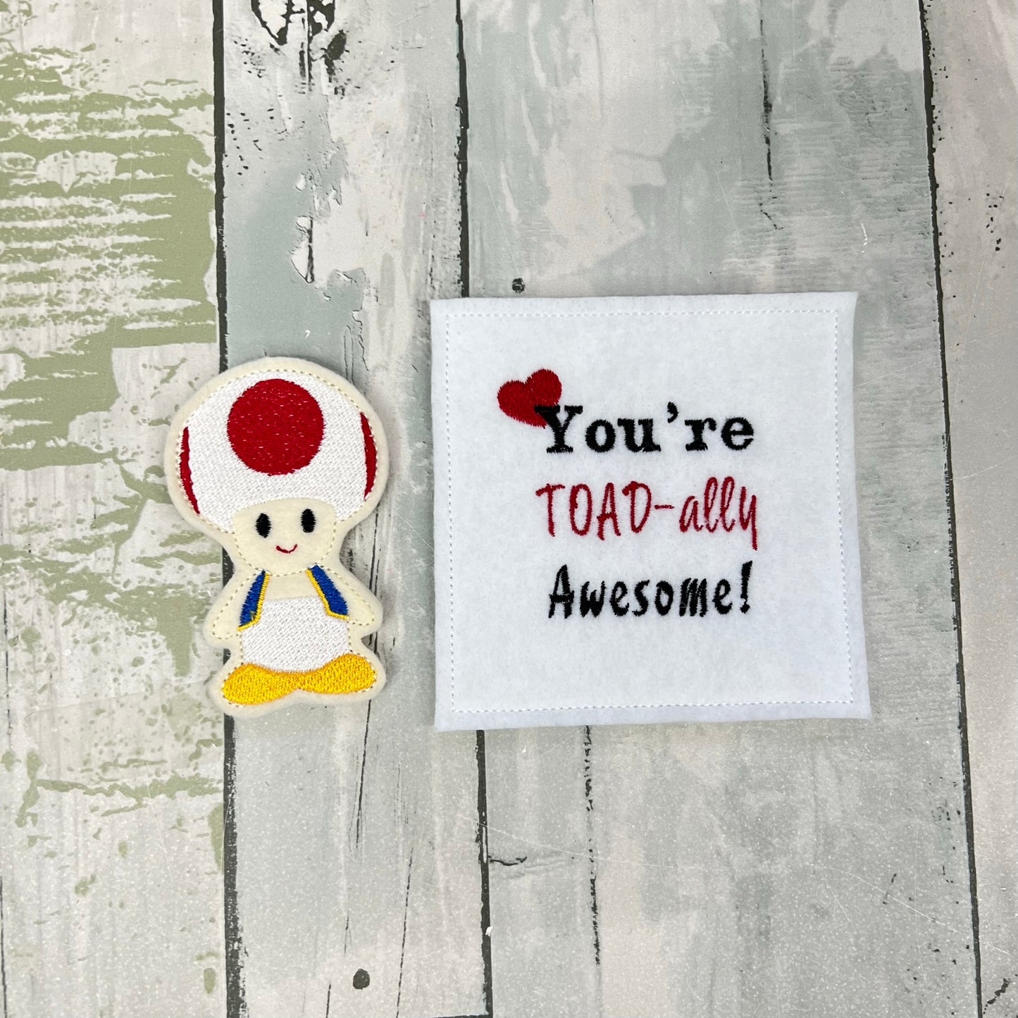 Toad Felt Finger Puppet with Pouch