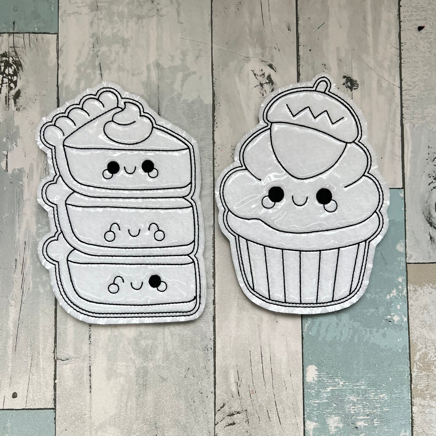 Fall Desserts Colouring Dolls