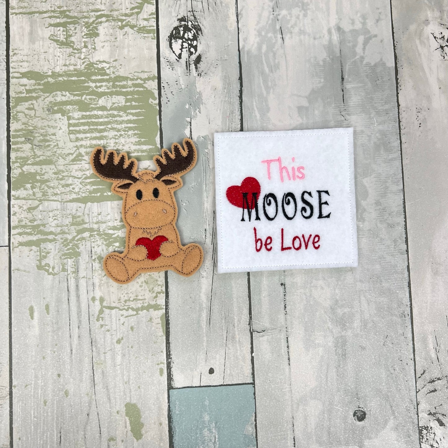 Moose Felt Finger Puppet with Pouch