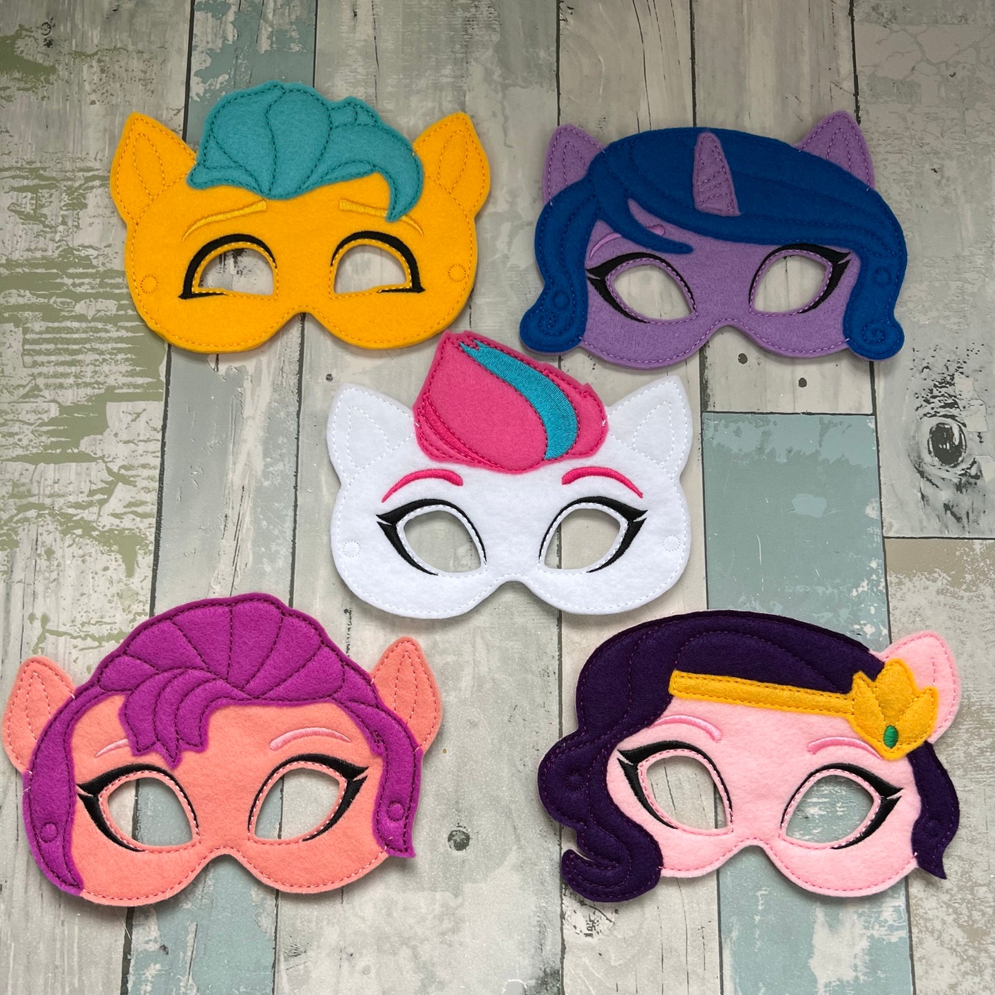 Horses Felt Play Mask