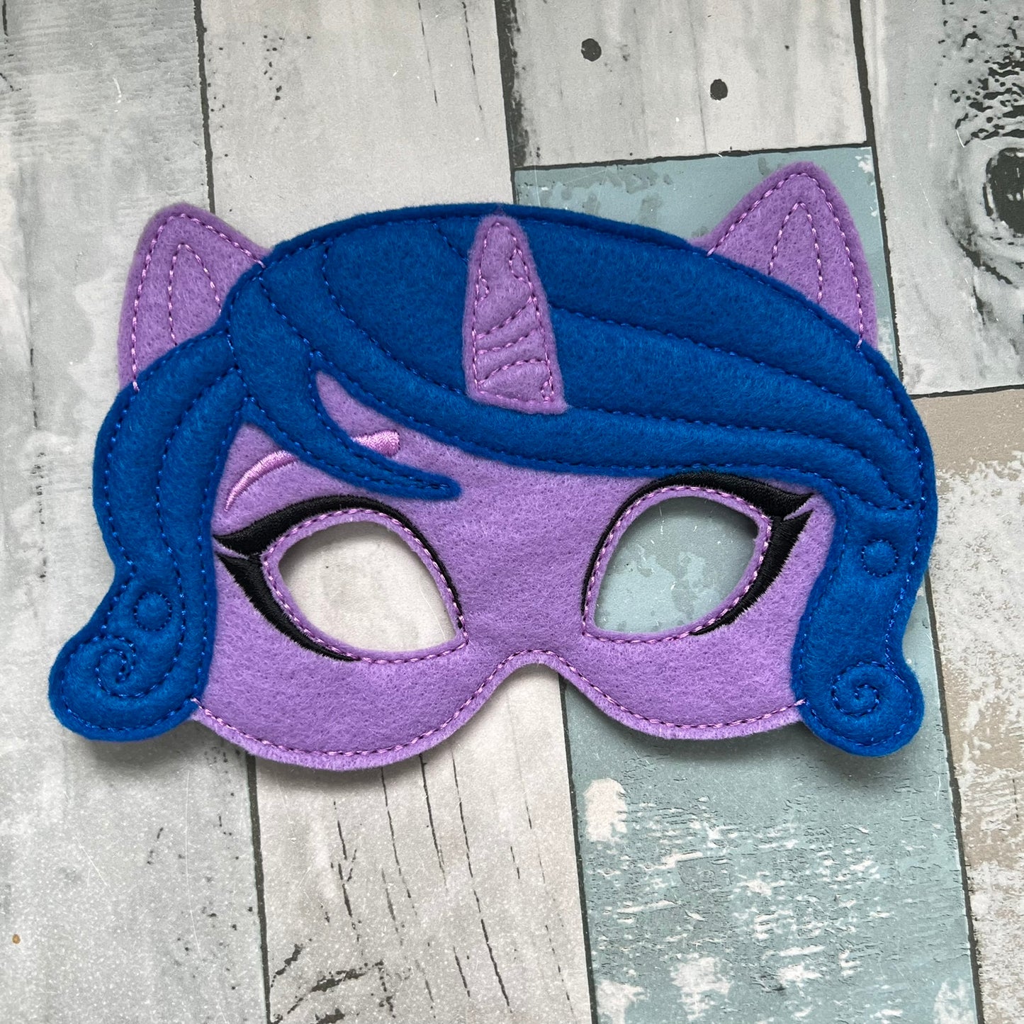 Horses Felt Play Mask