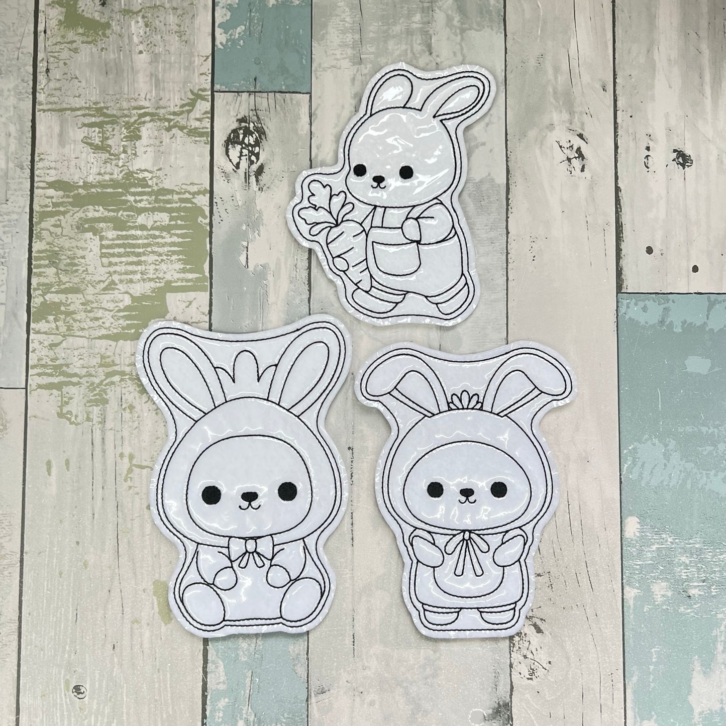 Bunny Carrot Trio Colouring Dolls
