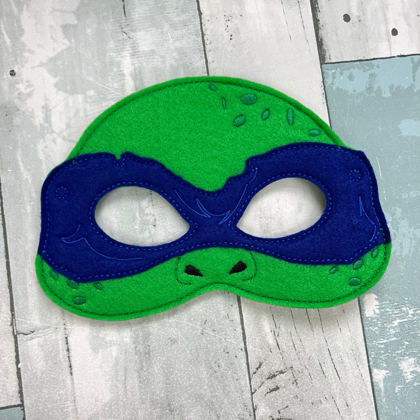 Sewer Dwellers Felt Play Mask