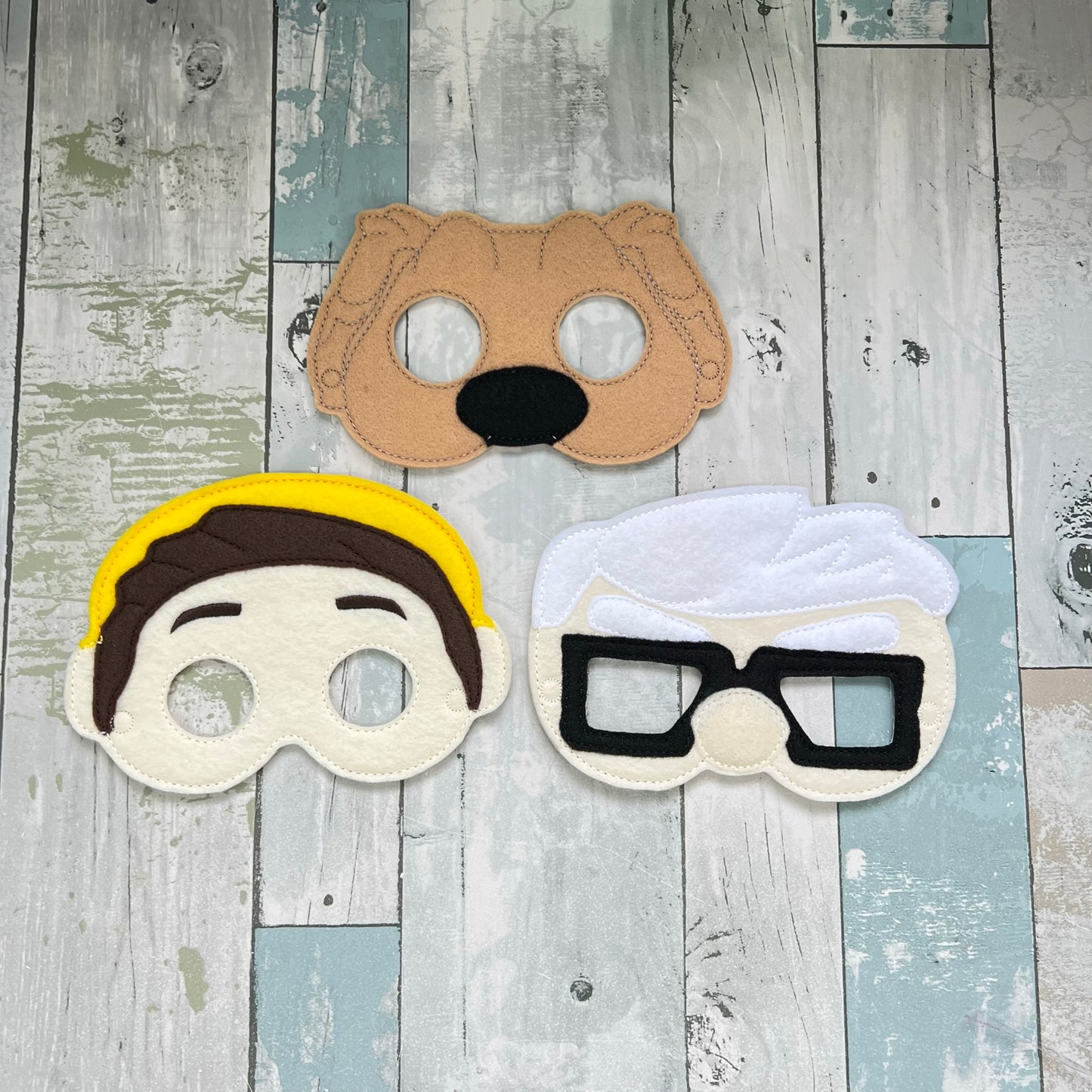 Balloon House Guy Felt Play Mask