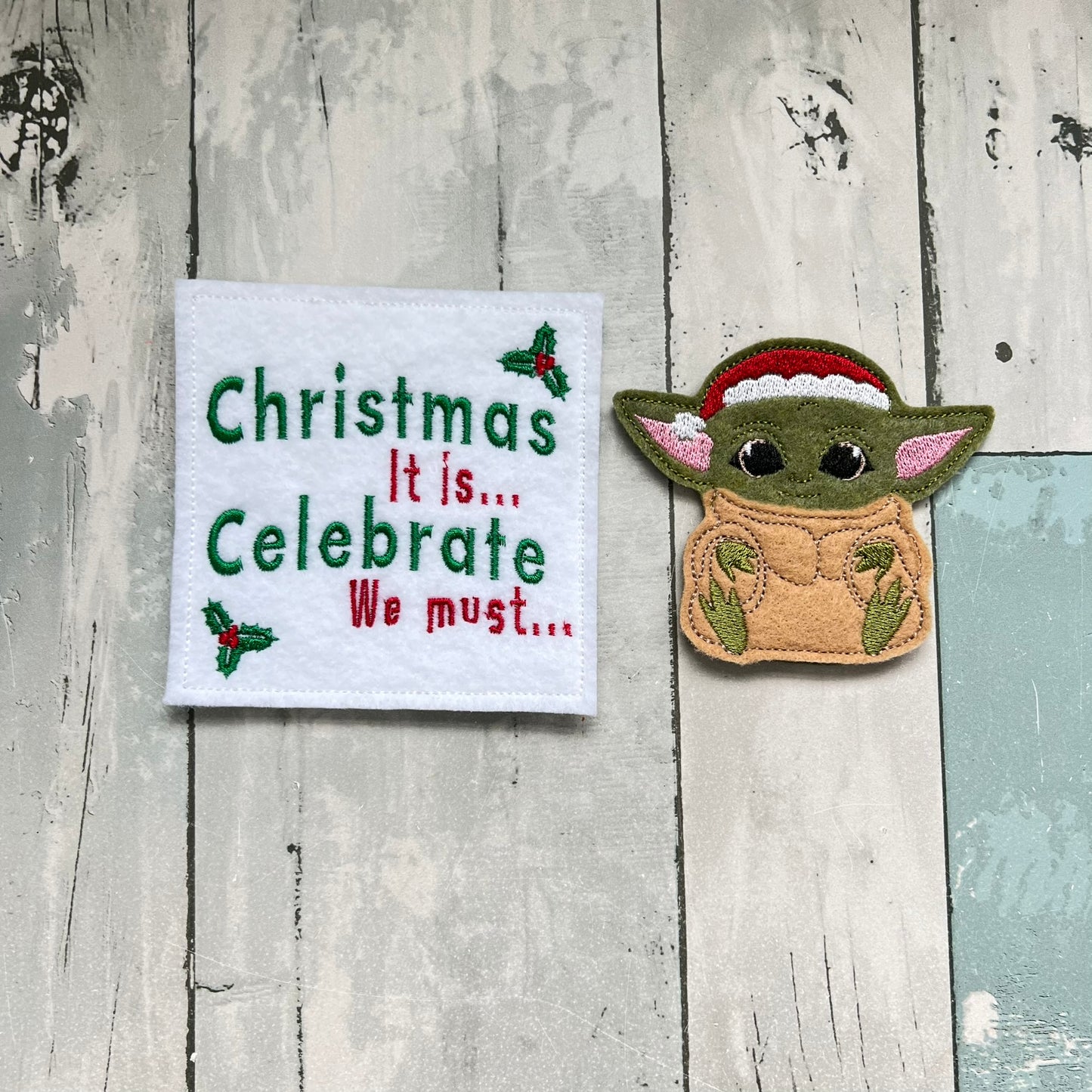 Green Space Santa Felt Finger Puppet with Pouch