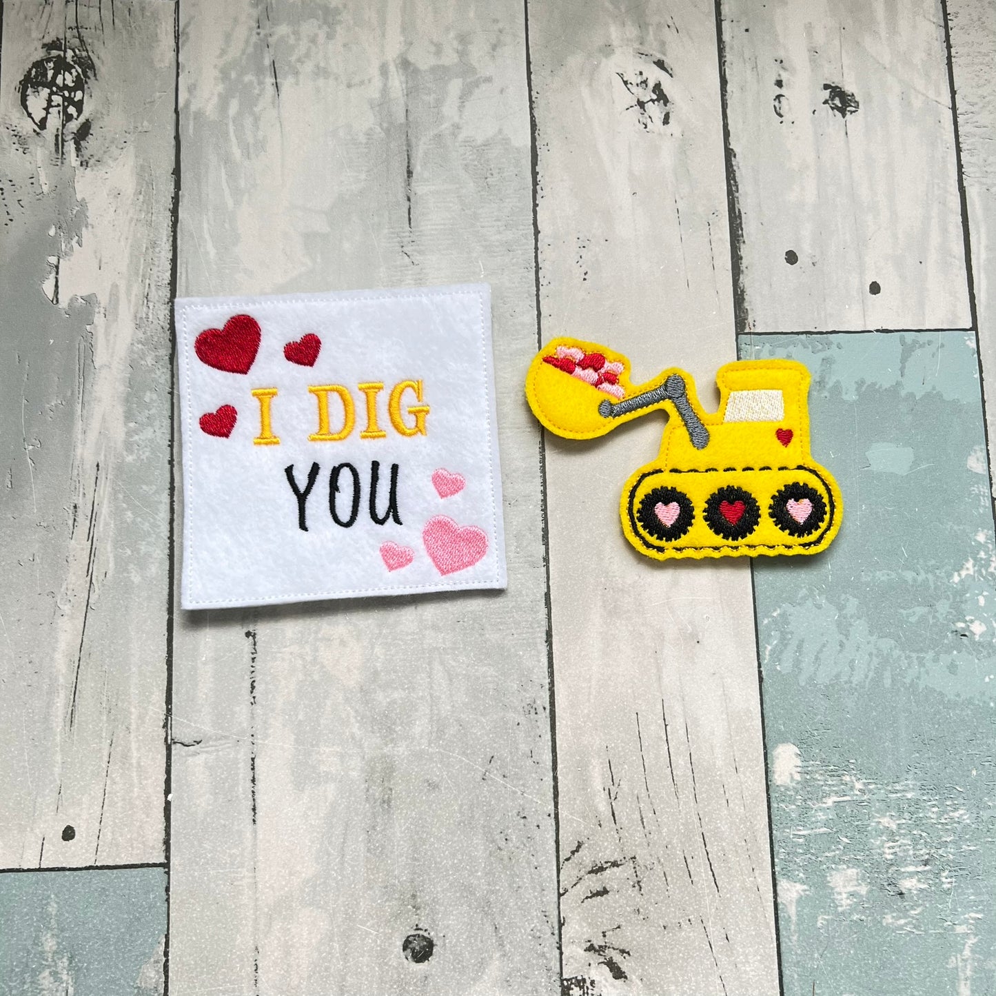 I Dig You Felt Finger Puppet with Pouch