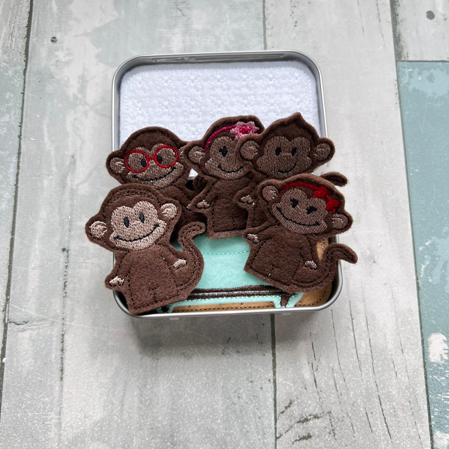5 Little Monkeys Felt Pocket Play Set With Tin