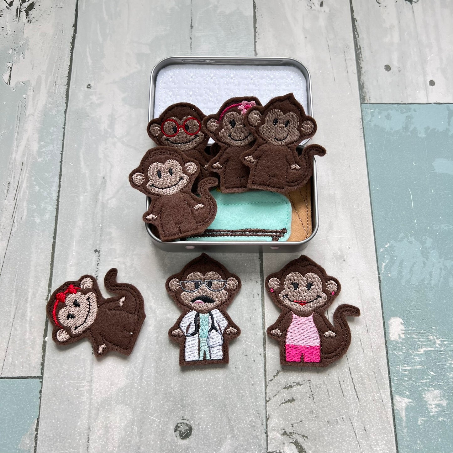 5 Little Monkeys Felt Pocket Play Set With Tin