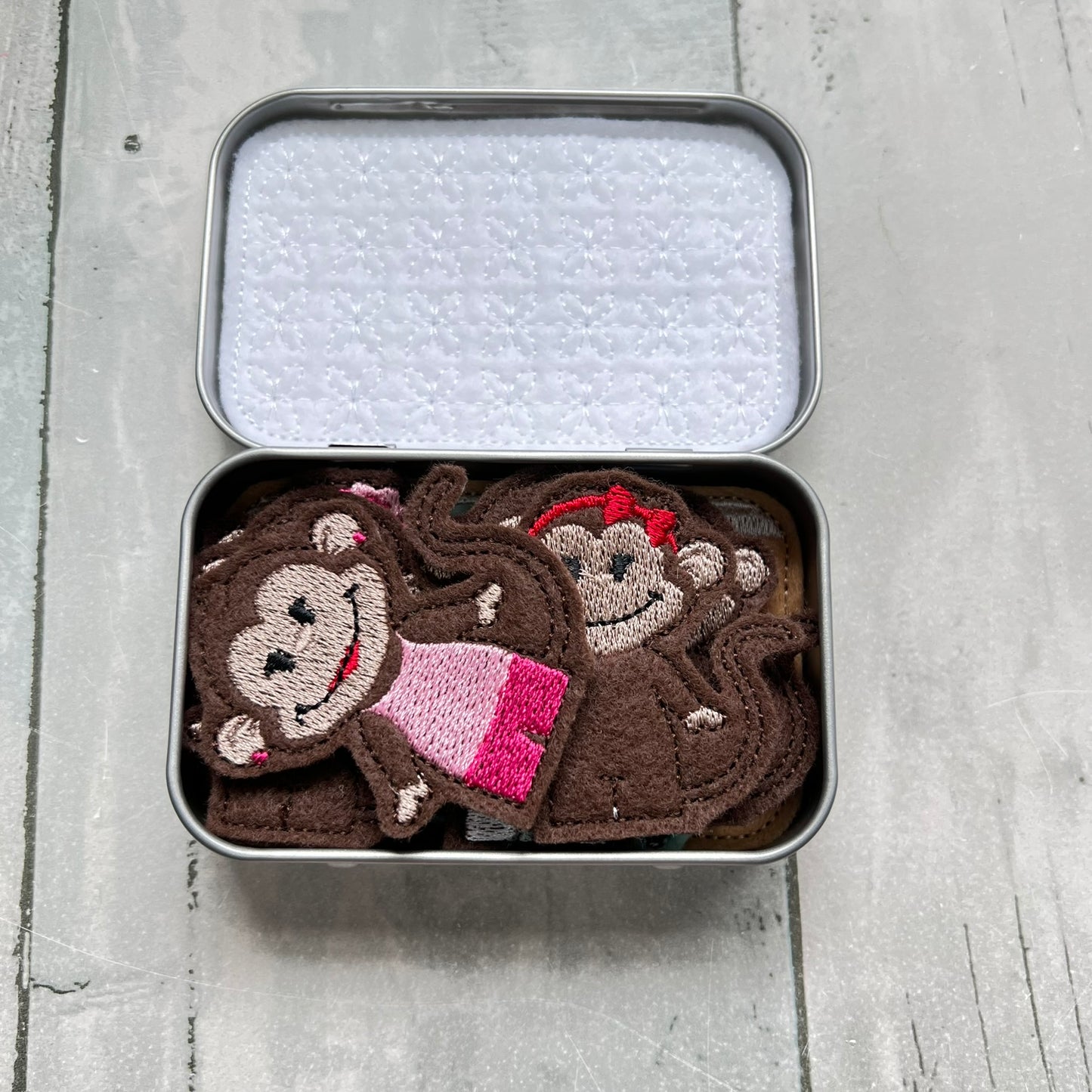 5 Little Monkeys Felt Pocket Play Set With Tin