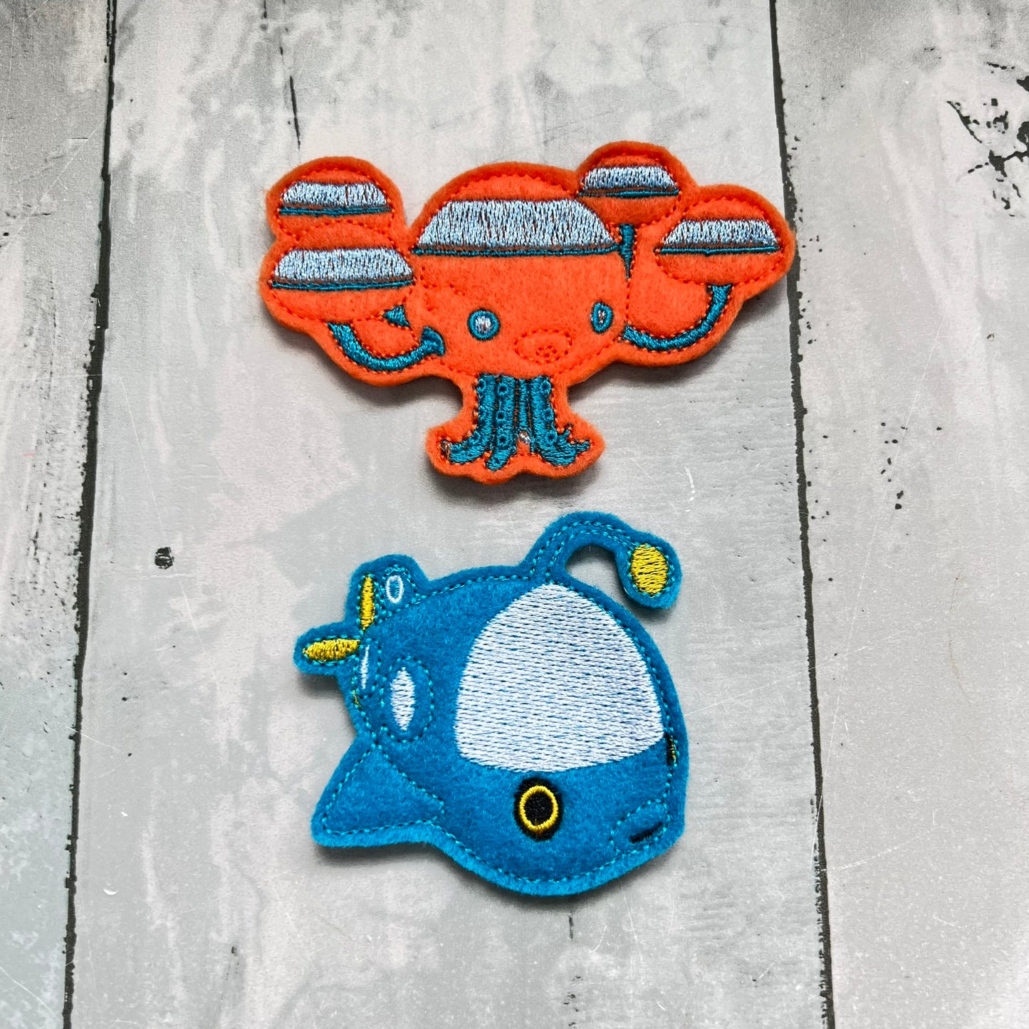 Creature Report Felt Pocket Play Set With Tin