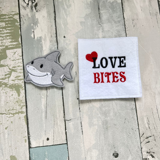 Love Bites Felt Finger Puppet with Pouch