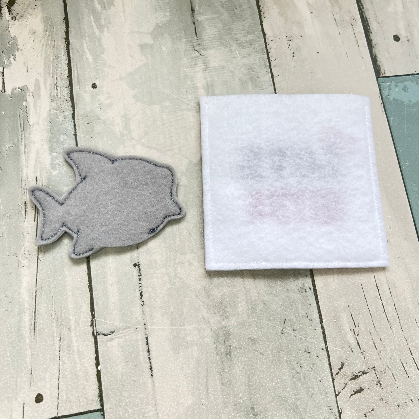 Love Bites Felt Finger Puppet with Pouch