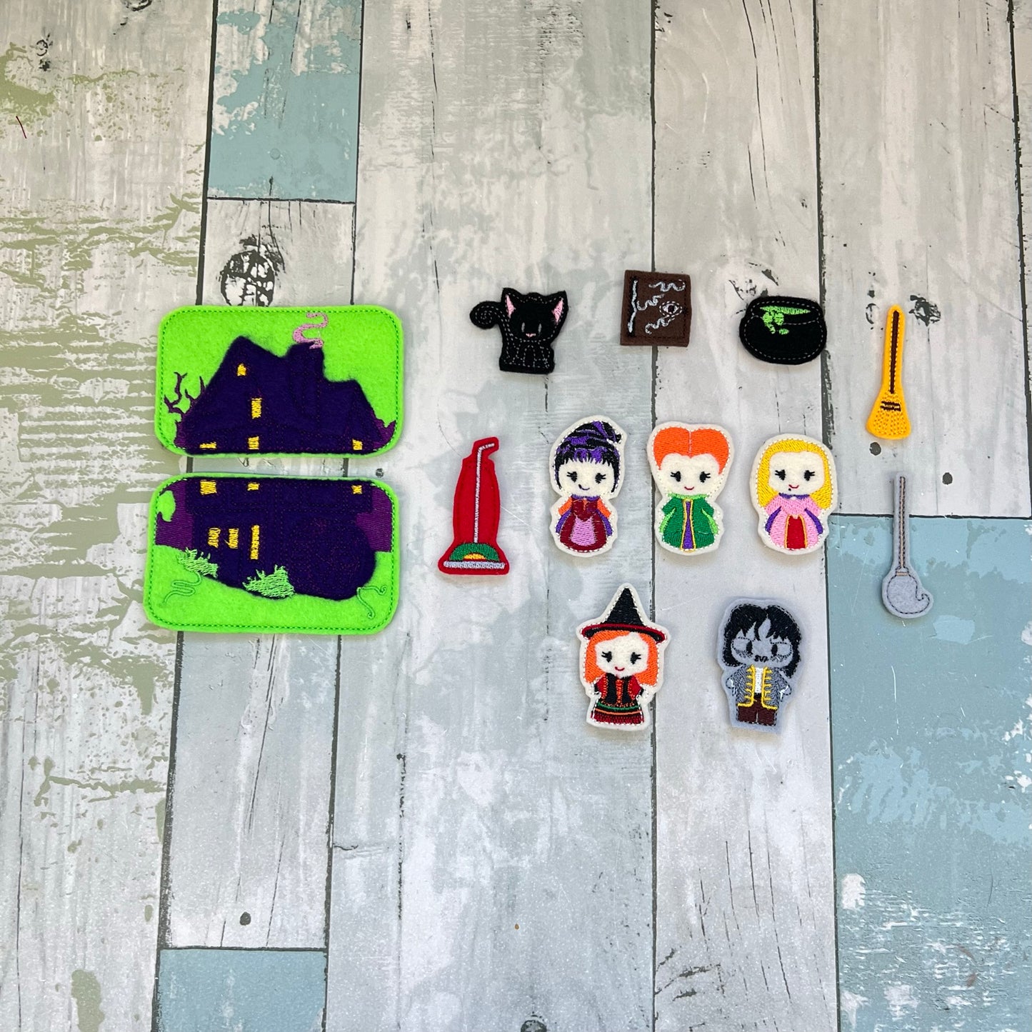 Witch Sisters Felt Pocket Play Set With Tin