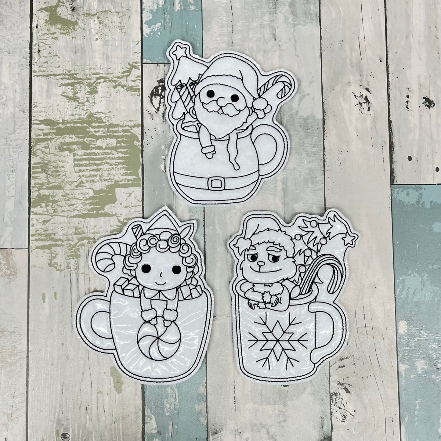 Christmas Mugs Colouring Dolls