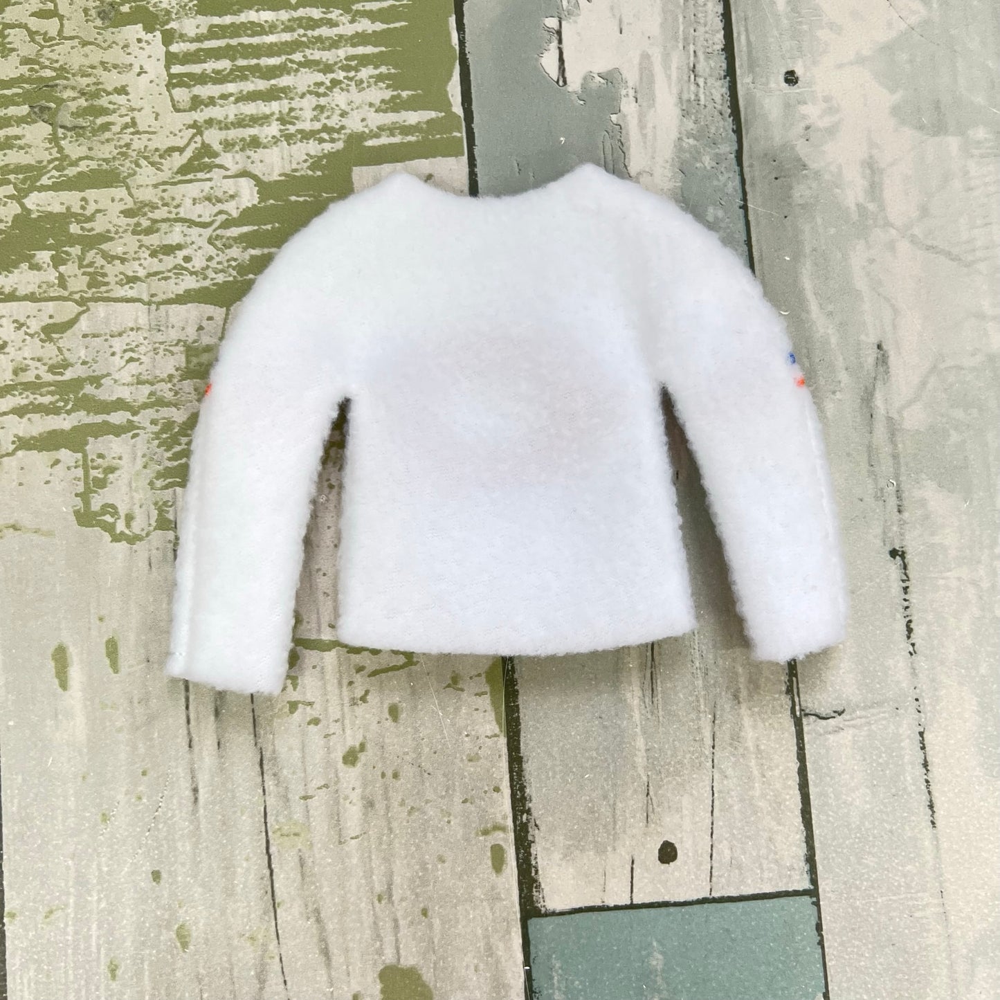 Clothes #6 Elf Sweater