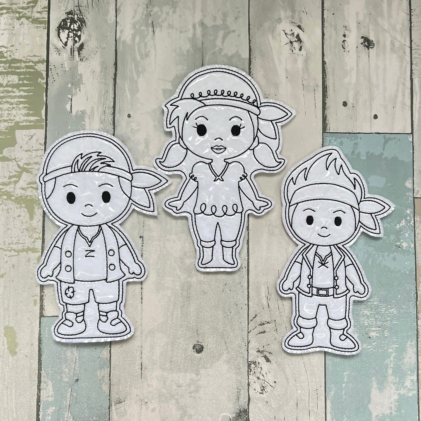 Kids That Don't Grow Up Colouring Dolls