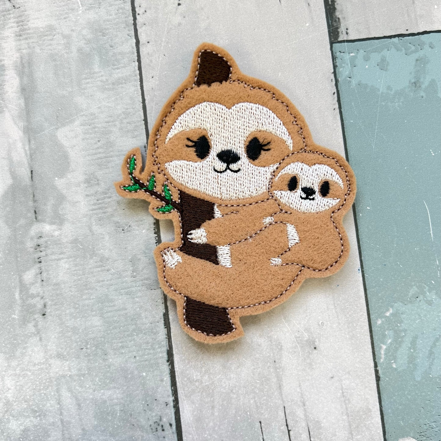 Sloth Mommy Felt Finger Puppet with Pouch