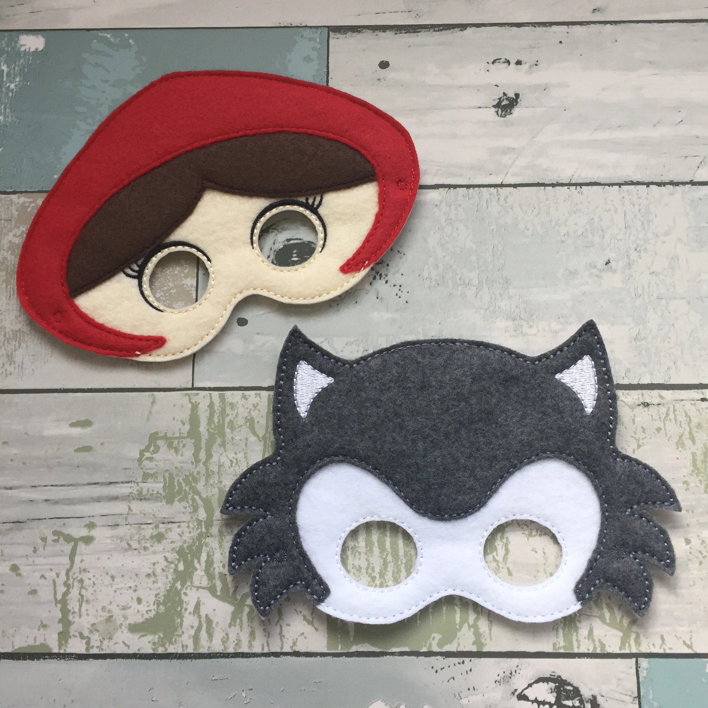 Hooded Girl & Wolf Felt Play Mask