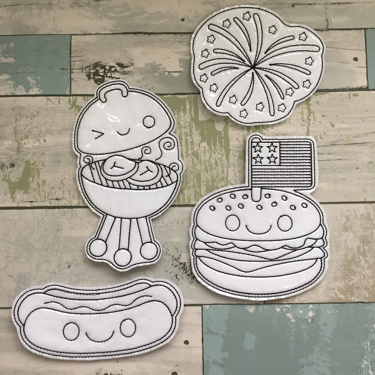 4th of July Colouring Dolls