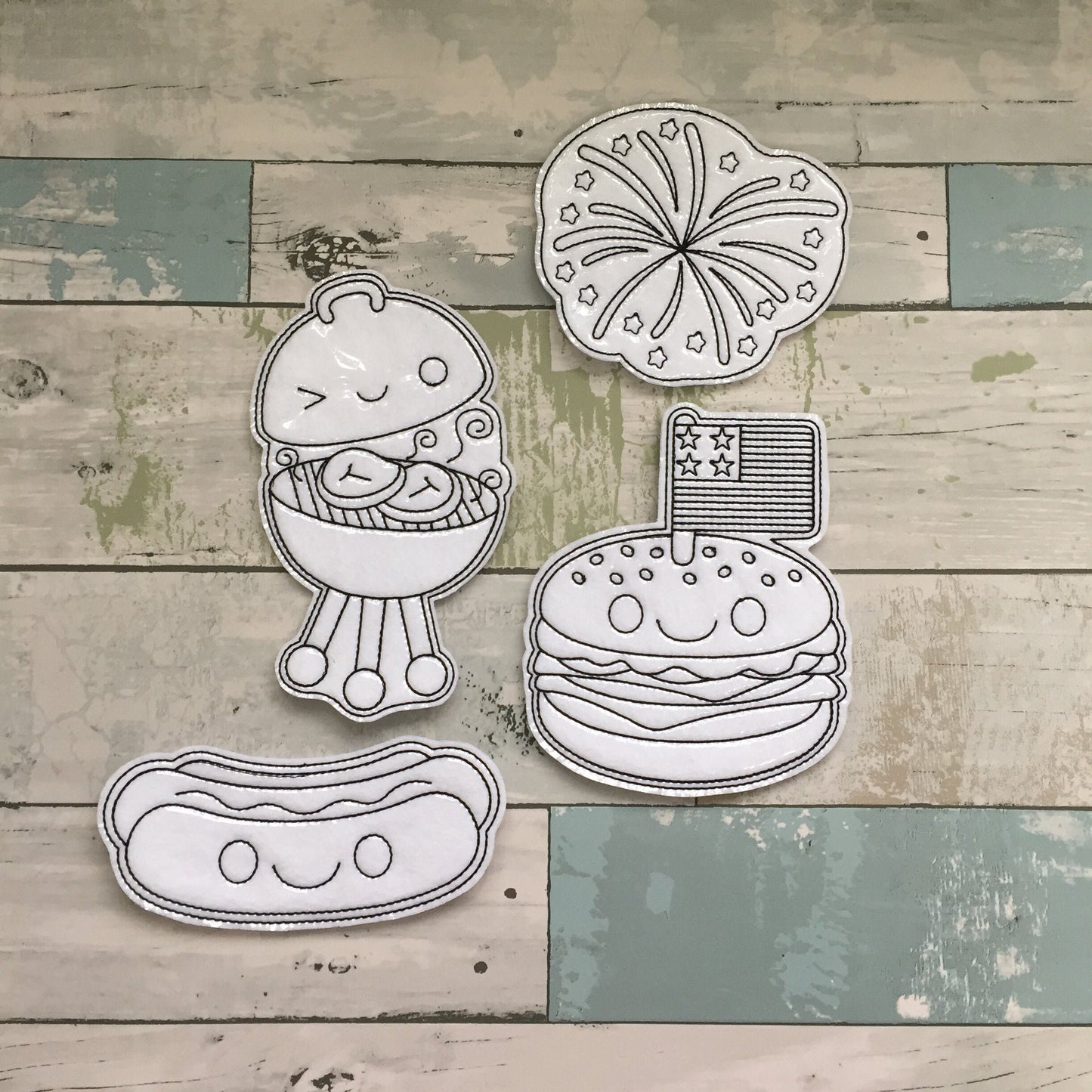 4th of July Colouring Dolls