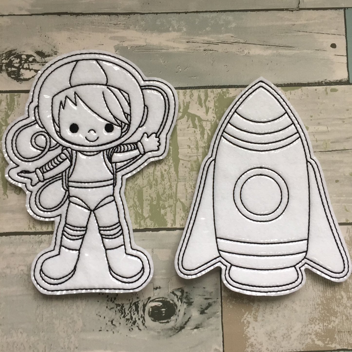 Space Set 1 Colouring Dolls