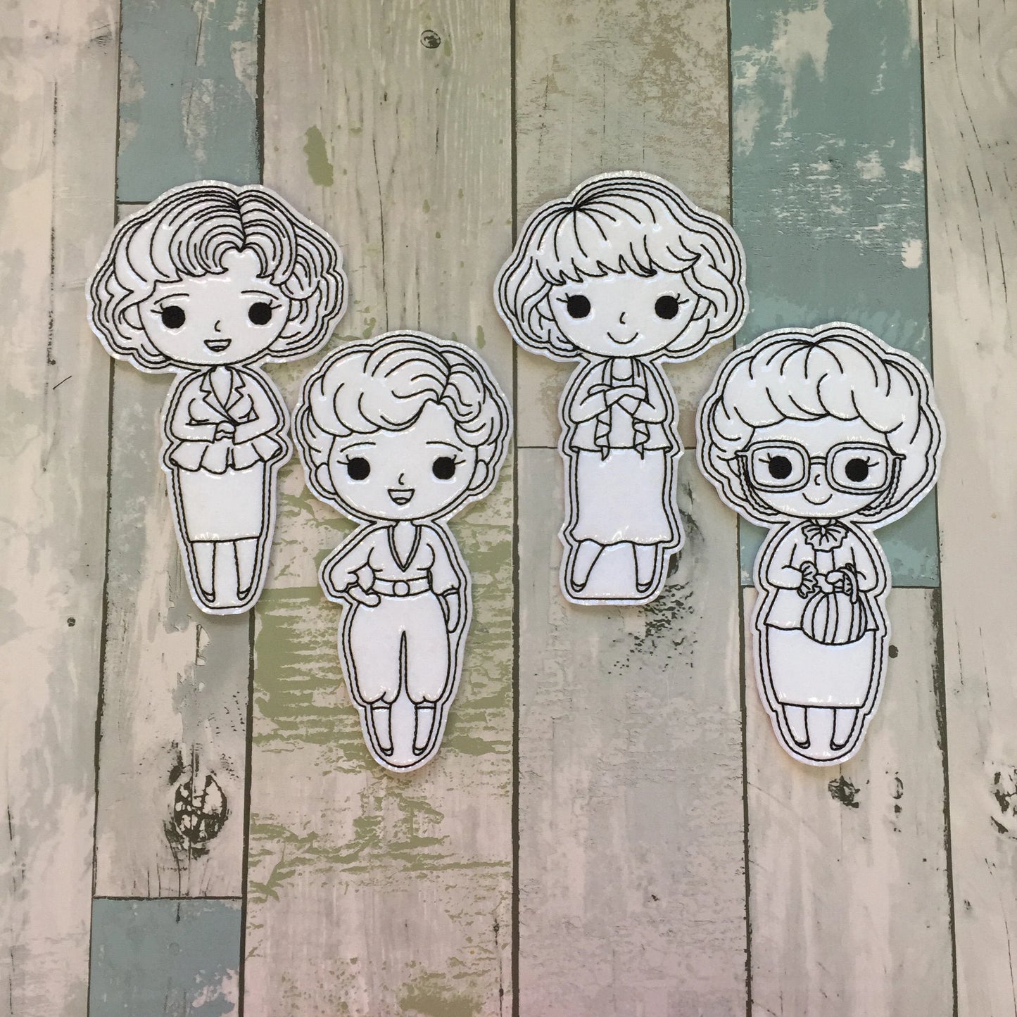 Roommates Colouring Dolls