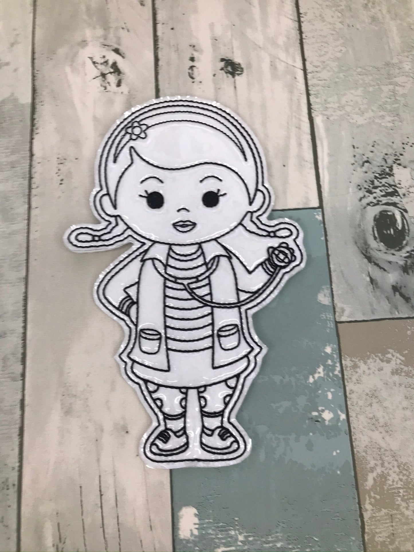 Toy Fixer Colouring Dolls